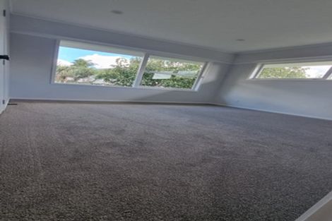 Photo of property in 4 Kerrymaria Place, Hillcrest, Auckland, 0627