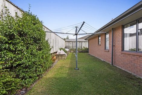 Photo of property in 9 Huetu Place, Bell Block, New Plymouth, 4312