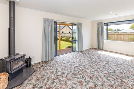 Photo of property in 13 Brooker Place, Kirwee, Darfield, 7571