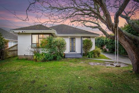 Photo of property in 43 Charlcott Street, Burnside, Christchurch, 8053