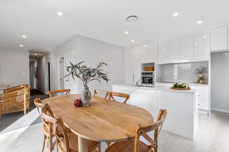 Photo of property in 5 Lily Pond Lane, Katikati, 3178