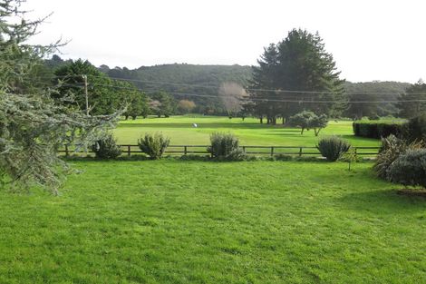 Photo of property in 106 Valley Road, Paraparaumu, 5032