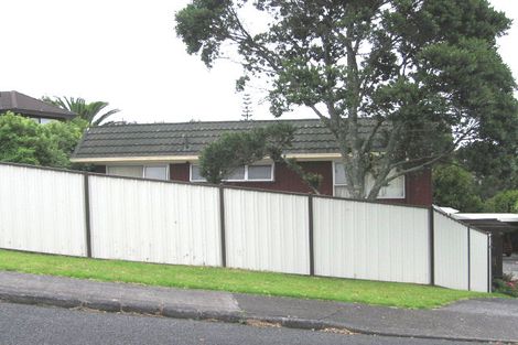 Photo of property in 2/4 Capilano Place, Glenfield, Auckland, 0629