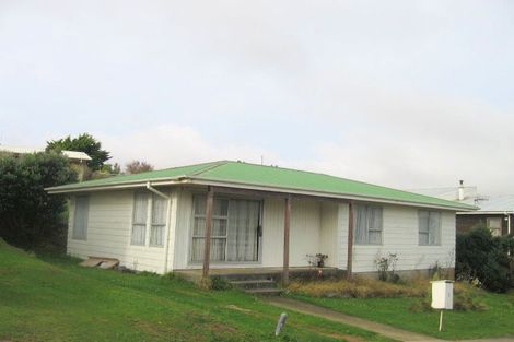 Photo of property in 6 Limerick Grove, Ascot Park, Porirua, 5024