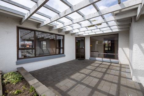 Photo of property in 230 Waimairi Road, Ilam, Christchurch, 8041