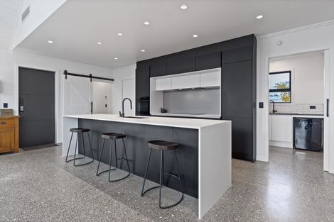 Photo of property in 30 Princess Street, Martinborough, 5711