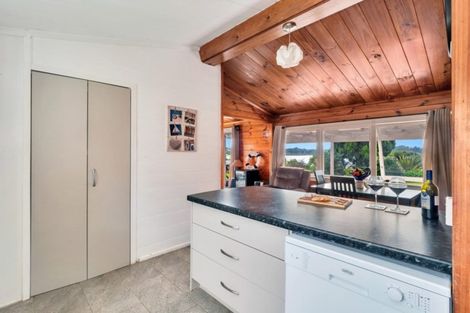 Photo of property in 202 Welcome Bay Road, Welcome Bay, Tauranga, 3112