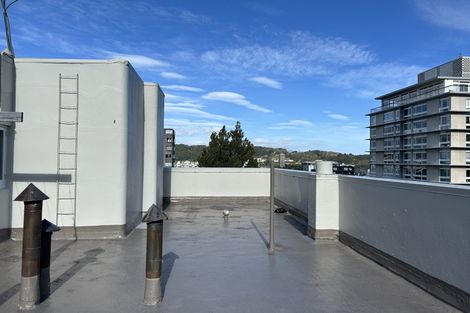 Photo of property in Elms Court Flats, 5/367 The Terrace, Te Aro, Wellington, 6011