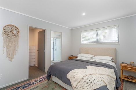 Photo of property in 8b Cook Drive, Whitianga, 3510