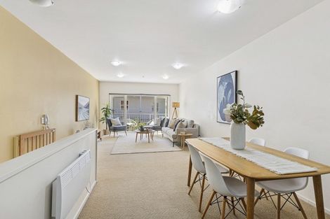 Photo of property in Luxford Villas, 114/72 Herald Street, Berhampore, Wellington, 6023