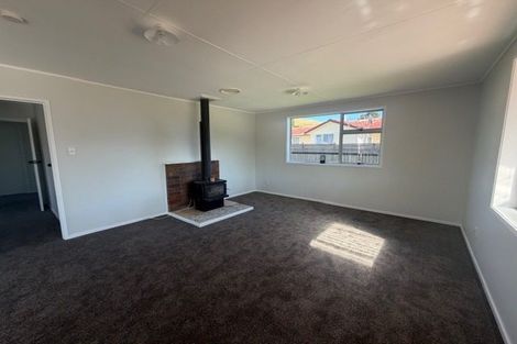Photo of property in 13 Melton Place, Tokoroa, 3420