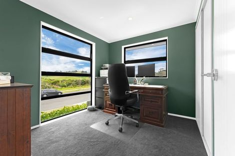 Photo of property in 135 Harriet Johnston Drive, Pokeno, 2402