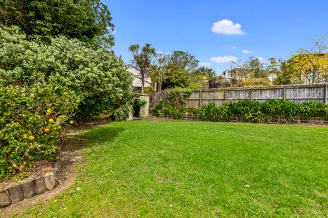 Photo of property in 89 Langana Avenue, Browns Bay, Auckland, 0630