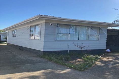 Photo of property in 3 Hobman Place, Manurewa, Auckland, 2102