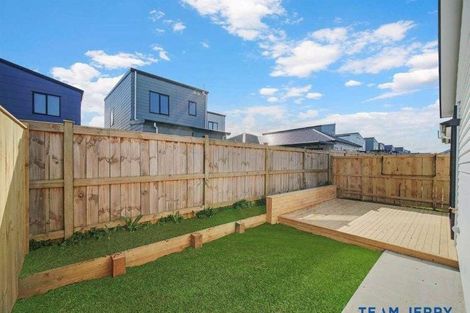 Photo of property in 17 Huringa Road, Karaka, Papakura, 2113