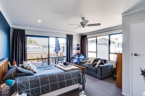 Photo of property in 15 Titoki Crescent, Pirimai, Napier, 4112