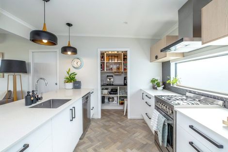 Photo of property in 47 Lyon Street, Featherston, 5710