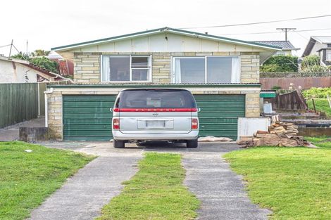 Photo of property in 36a Karaka Street, Castlecliff, Whanganui, 4501