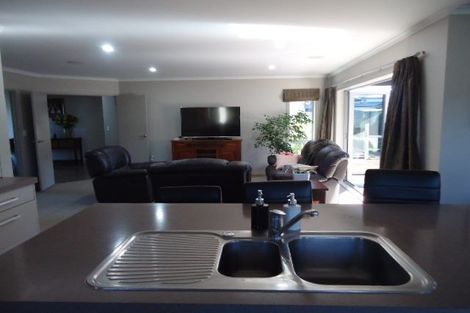 Photo of property in 22 Moonlight Drive, Rototuna North, Hamilton, 3210