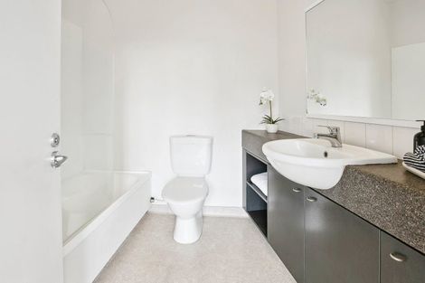 Photo of property in Hume House, 16/152 The Terrace, Wellington Central, Wellington, 6011