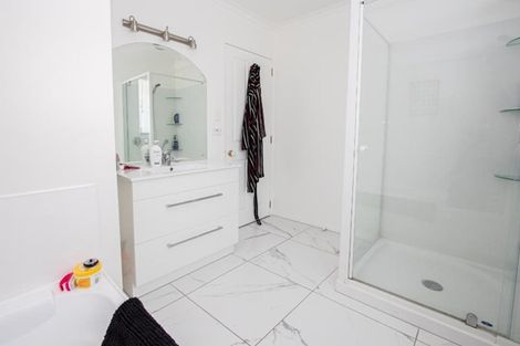 Photo of property in 1 Fort Street, Cambridge, 3434