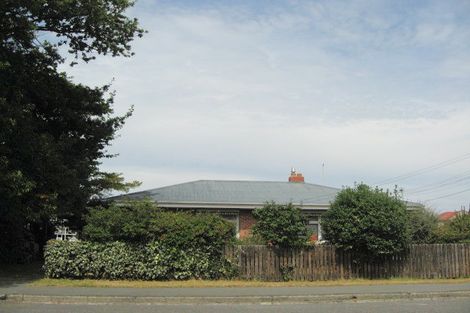 Photo of property in 62 Mcfaddens Road, St Albans, Christchurch, 8052