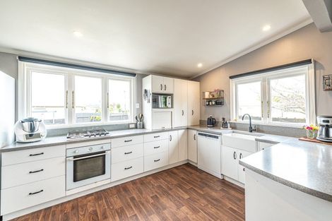 Photo of property in 92 Niblett Street, Whanganui, 4500