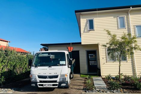 Photo of property in 36/11 Ray Small Drive, Papakura, 2110