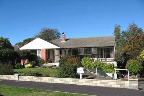 Photo of property in 14 Rochford Place, Bryndwr, Christchurch, 8052