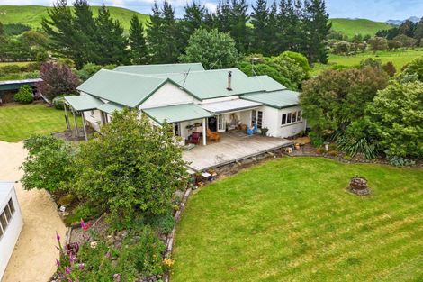 Photo of property in 56 Parkers Road, West Taratahi, Carterton, 5791