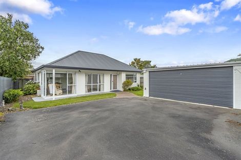 Photo of property in 34 Appleby Crescent, Burnside, Christchurch, 8053
