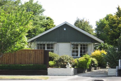 Photo of property in 18 Ostend Place Avonhead Christchurch City