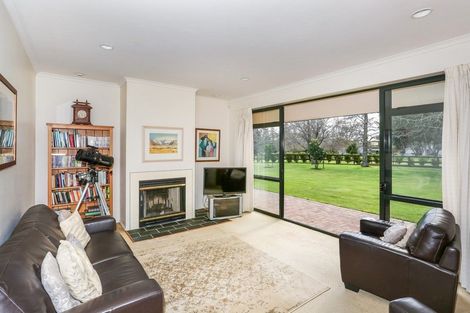 Photo of property in 24 Derbyshire Lane, Karaka, Papakura, 2580