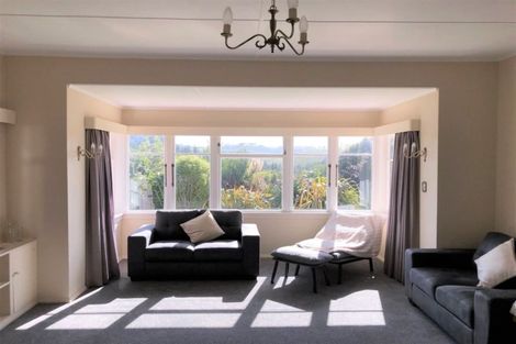 Photo of property in 17 Tulloch Street, Saint Johns Hill, Whanganui, 4500