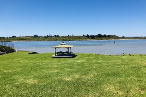 Photo of property in 249 Cove Road, Waipu, 0582