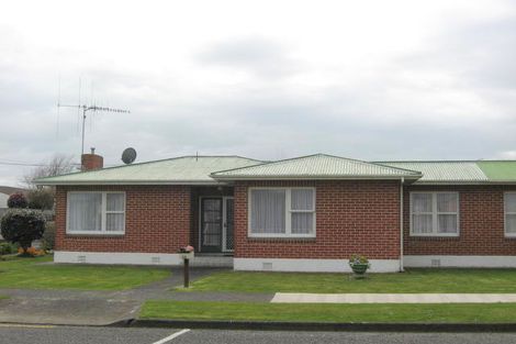 Photo of property in 22 Stanley Street, Levin, 5510