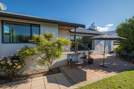 Photo of property in 65 Totara Terrace, Wanaka, 9305