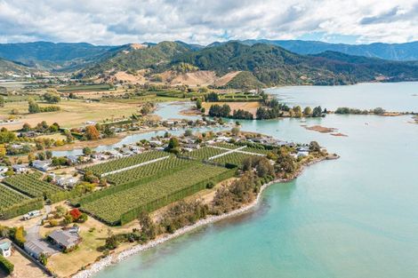 Photo of property in 16 Wharf Road, Riwaka, Motueka, 7198