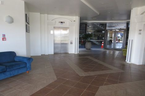 Photo of property in The Rennaissance, 6c/18 Ronwood Avenue, Manukau, Auckland, 2104