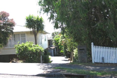 Photo of property in 10a Hepper Street, New Lynn, Auckland, 0600