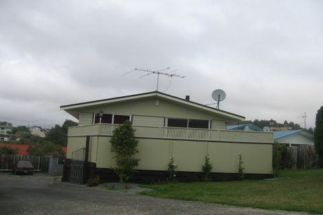 Photo of property in 37 Woolwich Close, Whitby, Porirua, 5024