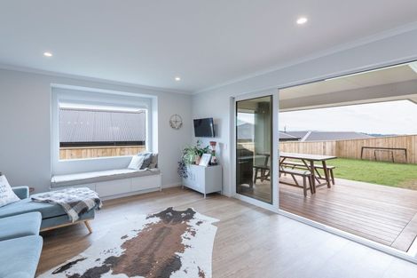 Photo of property in 10 Coppermine Crescent, Brightwater, 7022