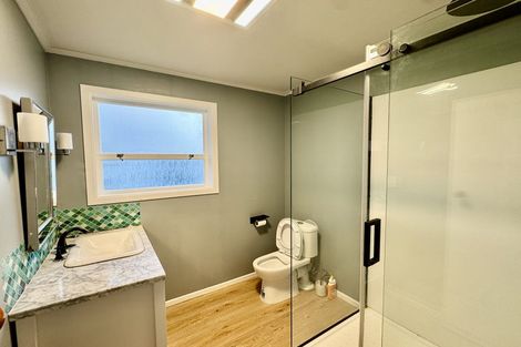 Photo of property in 15 Chatham Avenue, Mount Albert, Auckland, 1025