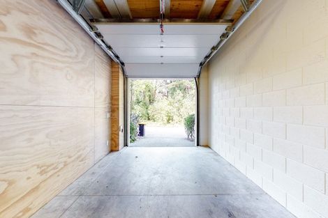 Photo of property in 15 San Sebastian Road, Kelburn, Wellington, 6012