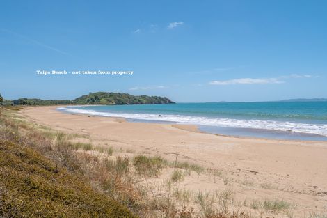 Photo of property in 10 Flame Tree Lane, Taipa, 0420