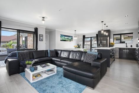 Photo of property in 10 Lili Road, Tuakau, 2121