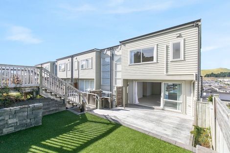 Photo of property in 38 Magma Crescent, Stonefields, Auckland, 1072