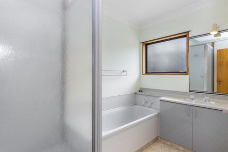 Photo of property in 2/49 May Street, Mount Maunganui, 3116