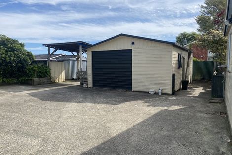 Photo of property in 52 California Drive, Totara Park, Upper Hutt, 5018