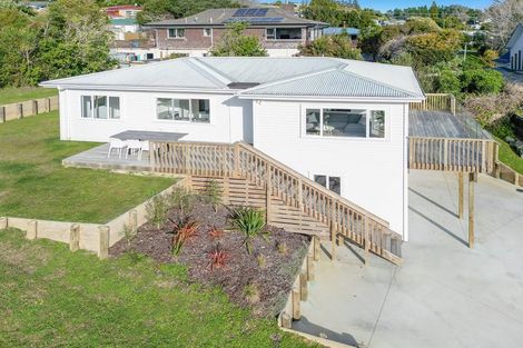 Photo of property in 35b St James Avenue, Helensville, 0800